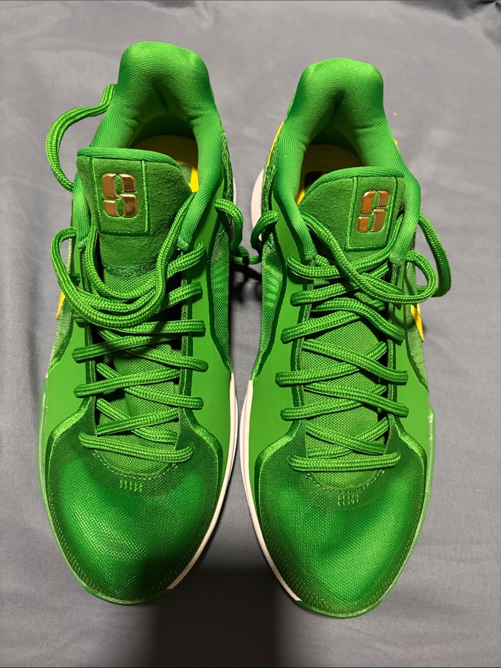 Nike Men's Bright Green Athletic Sneakers